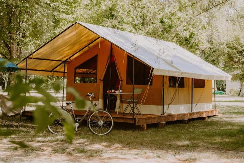 Camping Onlycamp Les Deux Rives Lannion Bagian luar foto